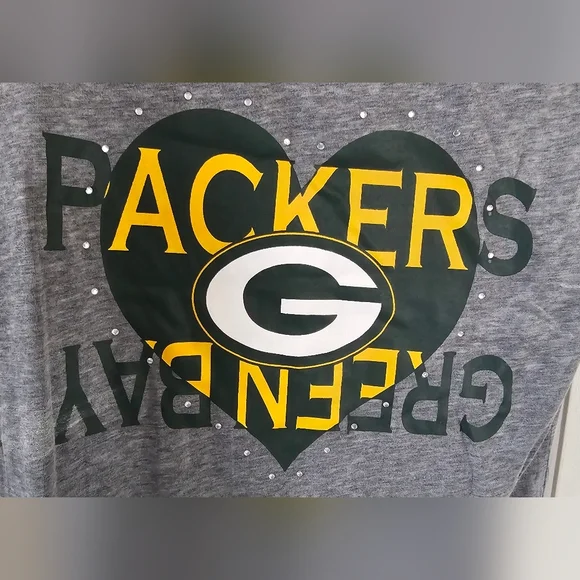 Packers Women's Gray Heart Logo Tee - Picture 5 of 5